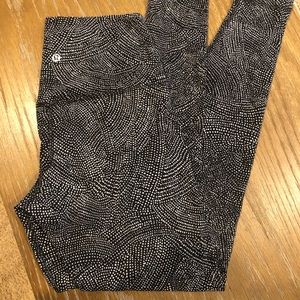 Lululemon leggings RARE print🔥